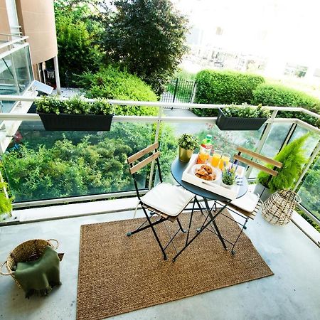 Studio Charmant Cergy Le Haut Au Pied De La Gare ! Parking Prive ! Apartment Bagian luar foto
